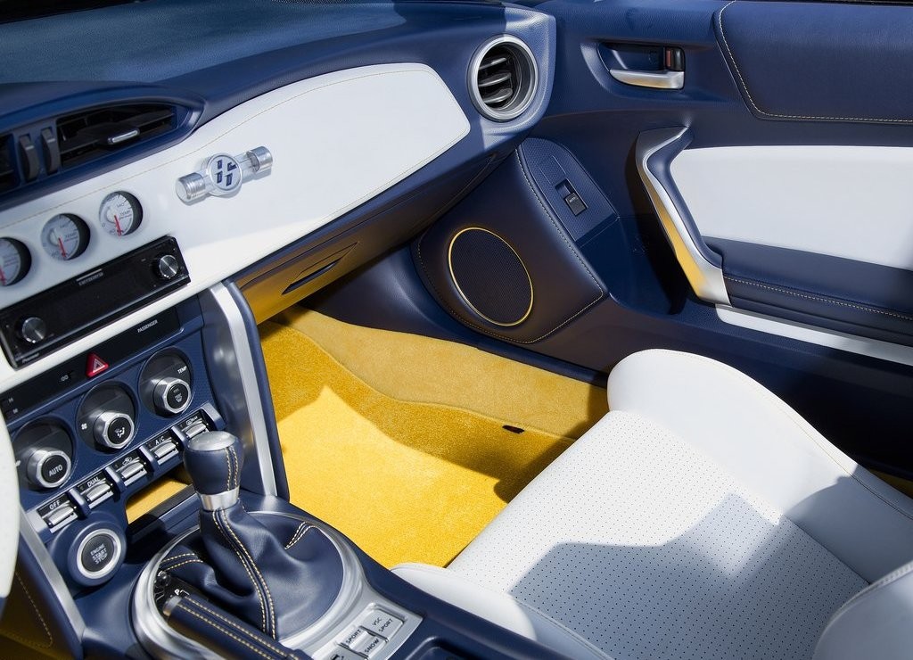 2013 - TOYOTA FT-86 OPEN CONCEPT, foto 22