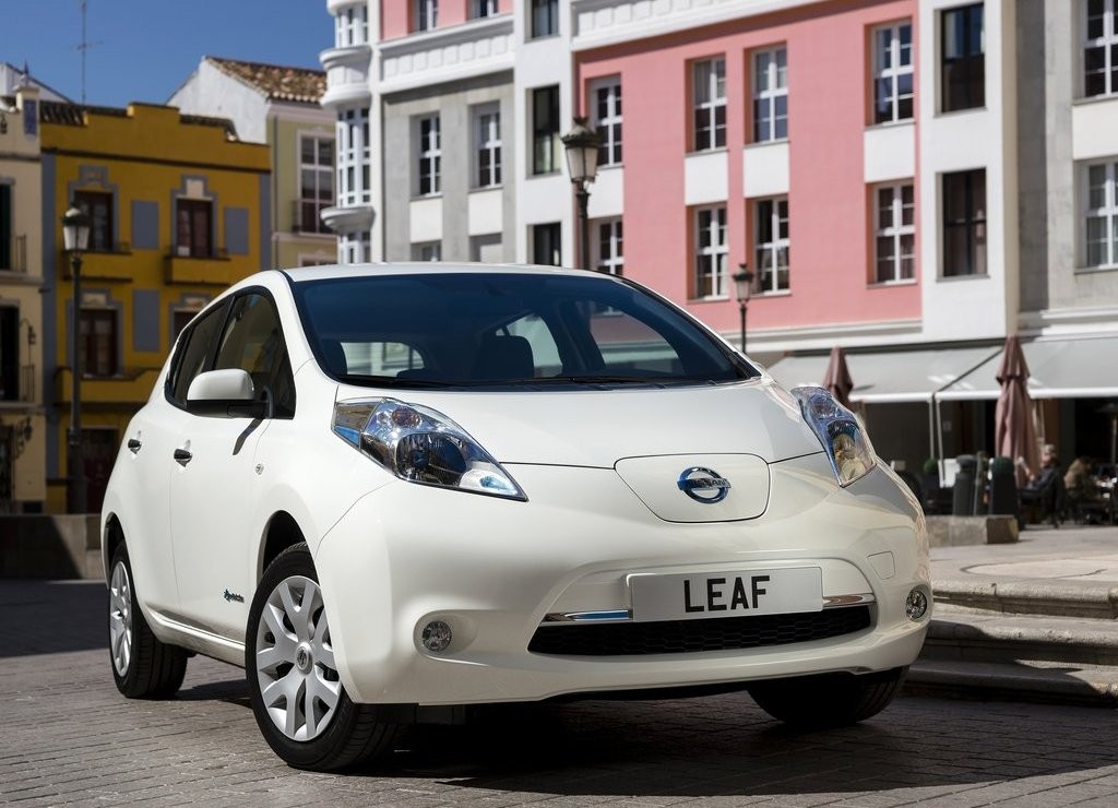 NISSAN LEAF, foto 12