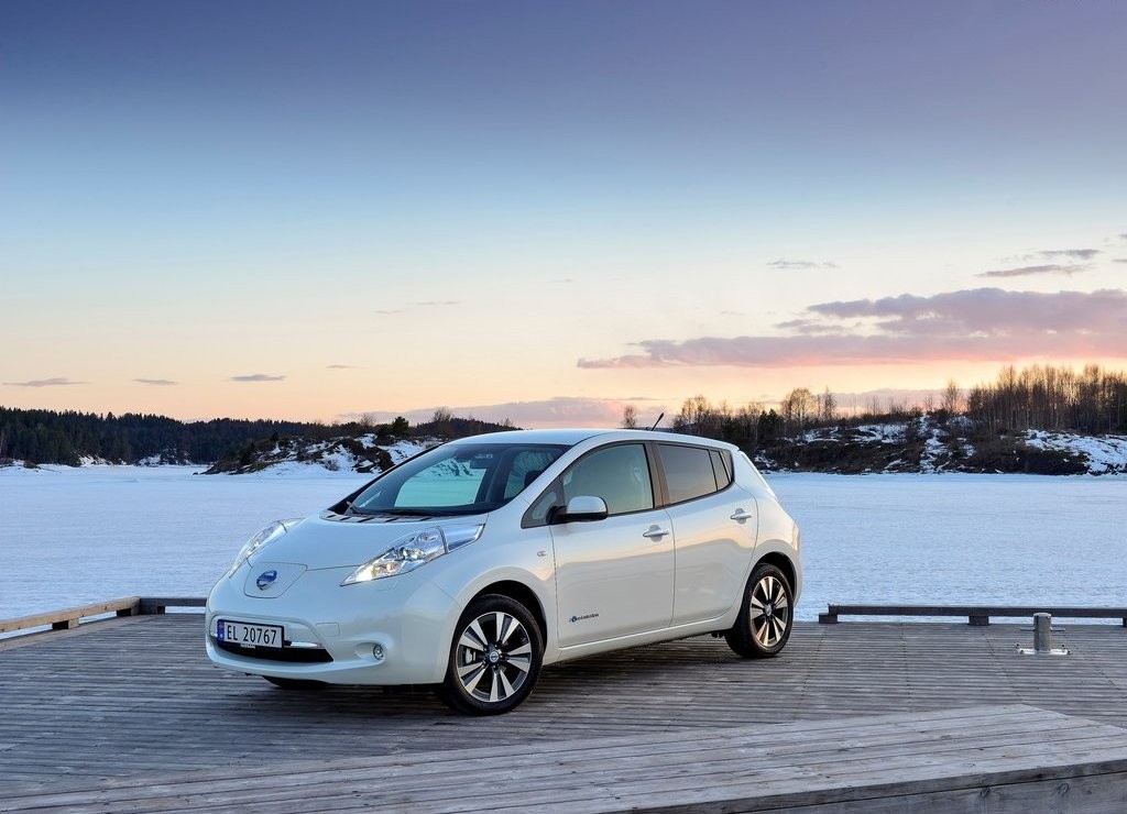 NISSAN LEAF, foto 16