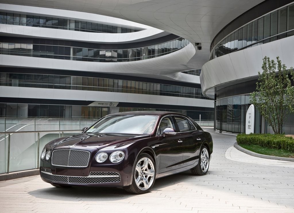 BENTLEY FLYING SPUR, foto 6