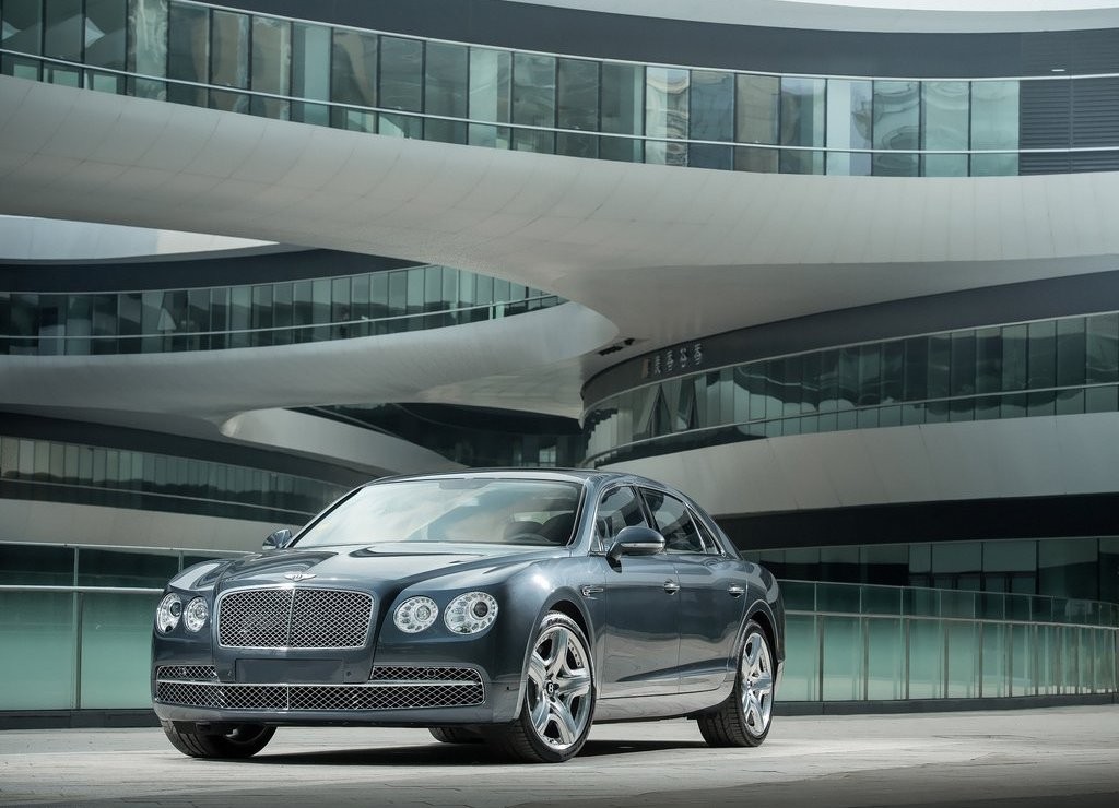 BENTLEY FLYING SPUR, foto 7