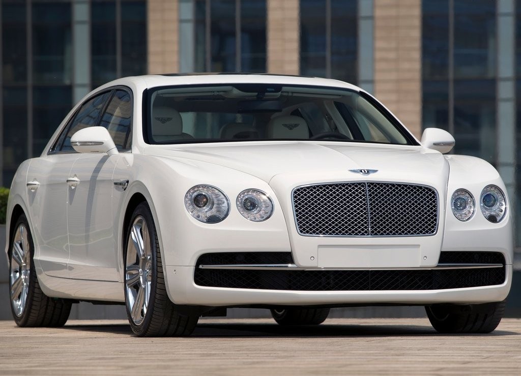 BENTLEY FLYING SPUR, foto 15