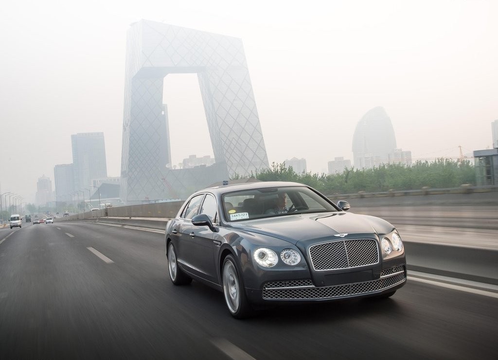 BENTLEY FLYING SPUR, foto 20