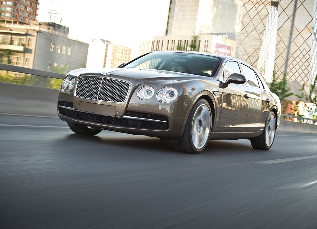BENTLEY FLYING SPUR, foto 22