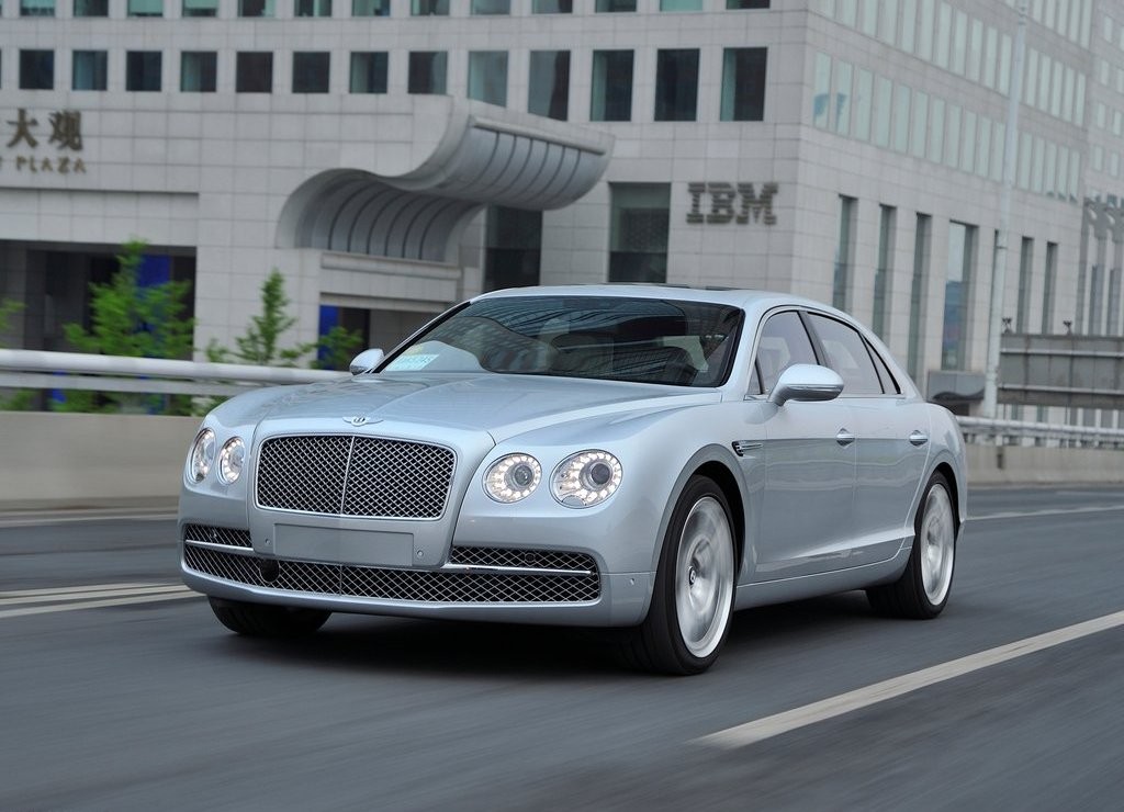 BENTLEY FLYING SPUR, foto 24