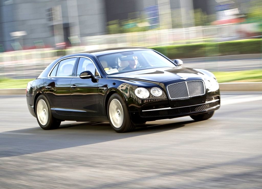 BENTLEY FLYING SPUR, foto 31