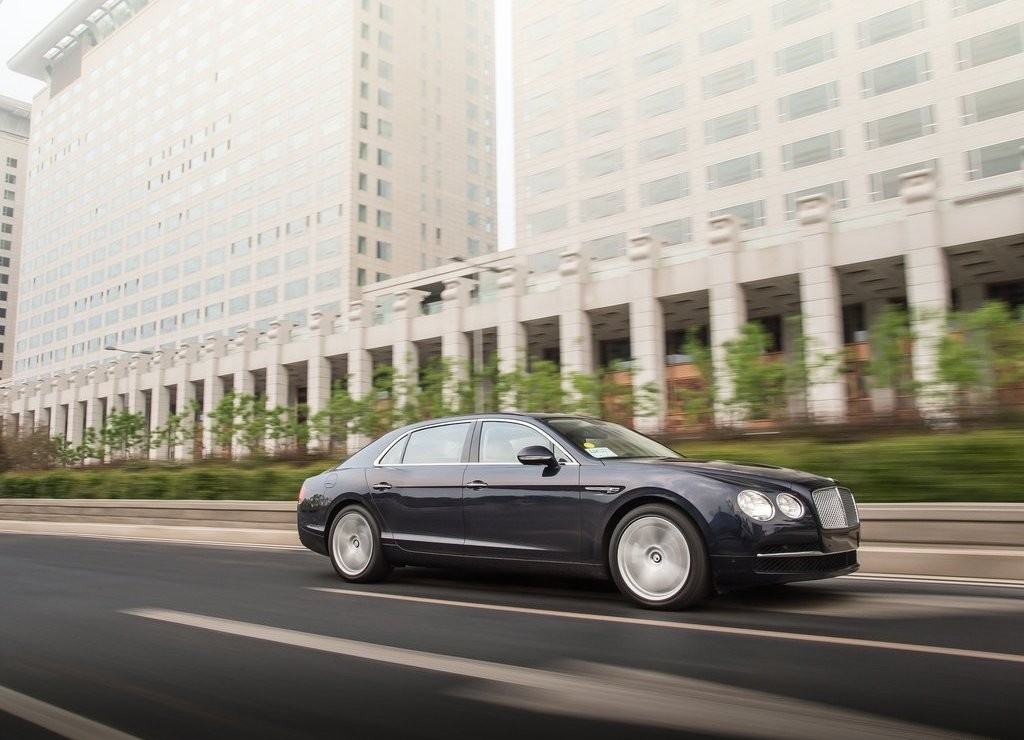 BENTLEY FLYING SPUR, foto 33
