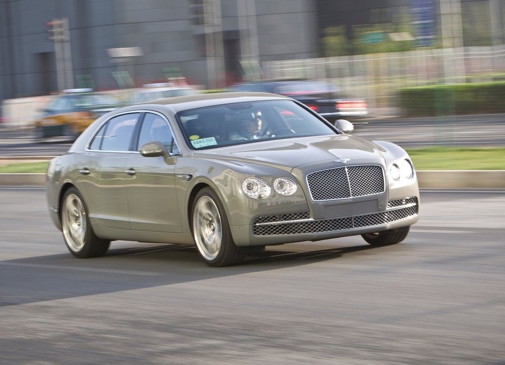 BENTLEY FLYING SPUR, foto 46