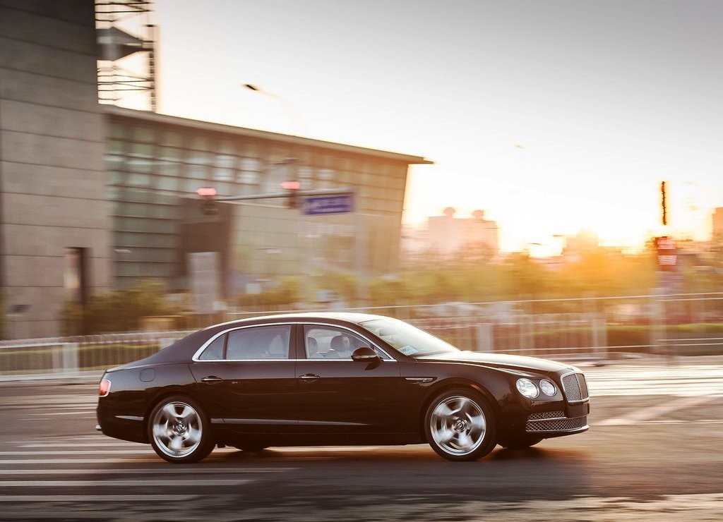BENTLEY FLYING SPUR, foto 47