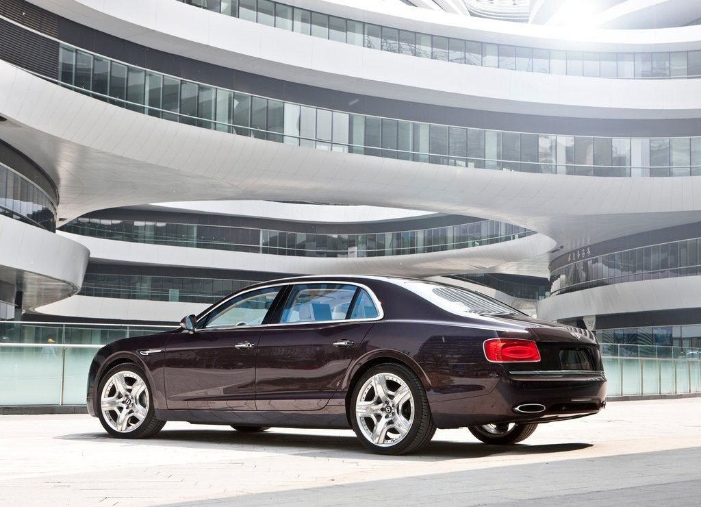 BENTLEY FLYING SPUR, foto 58