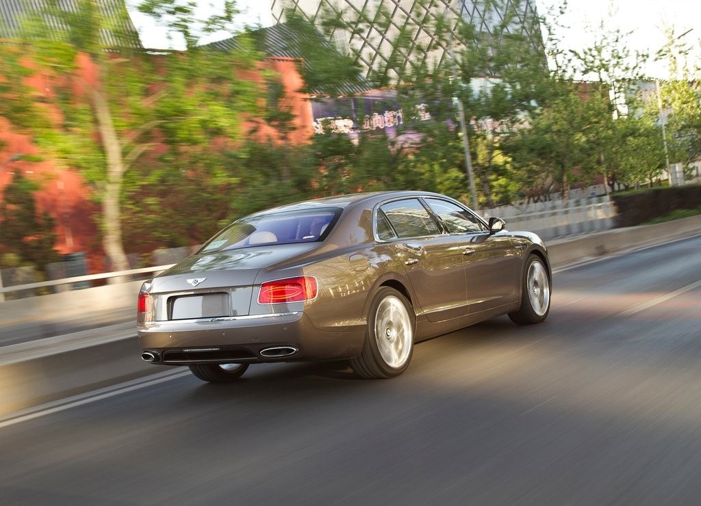 BENTLEY FLYING SPUR, foto 74