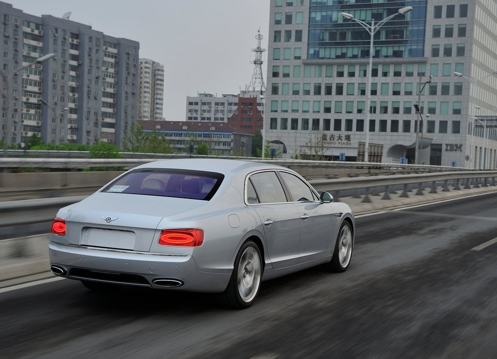 BENTLEY FLYING SPUR, foto 77