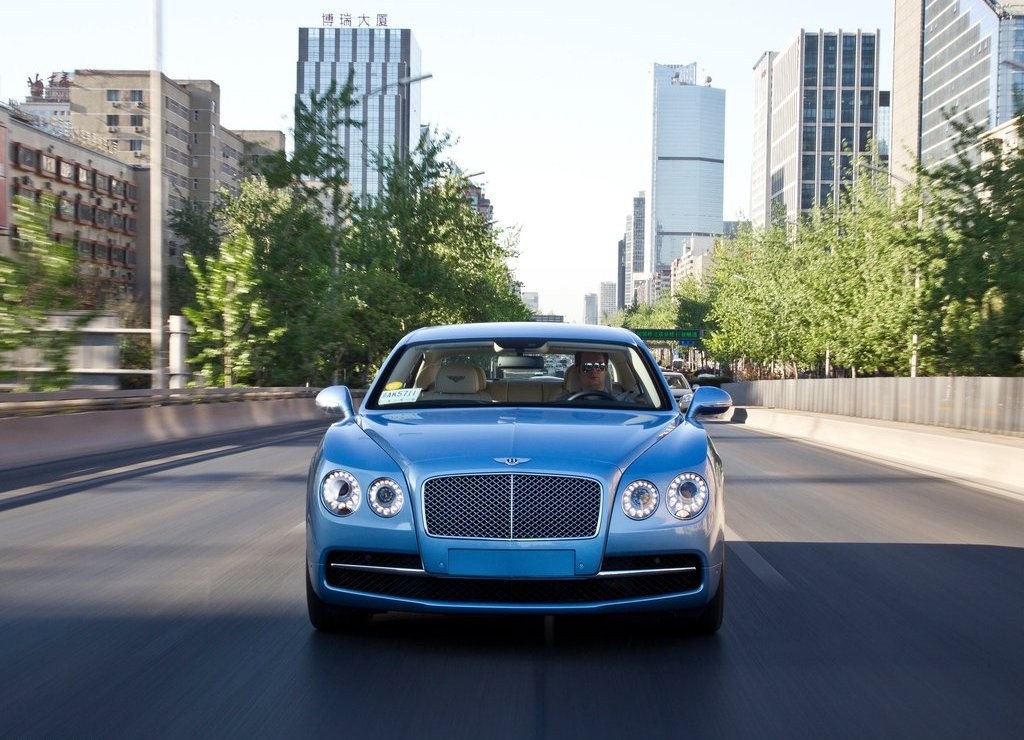 BENTLEY FLYING SPUR, foto 88