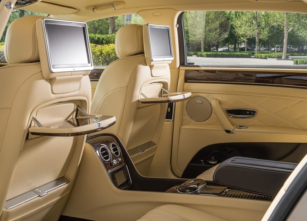 BENTLEY FLYING SPUR, foto 108