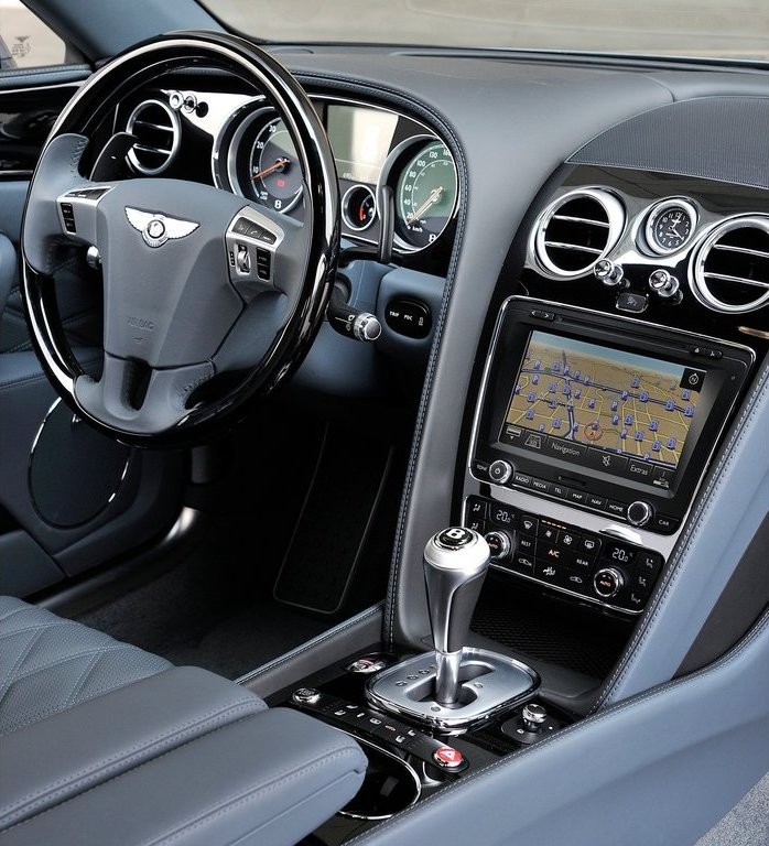 BENTLEY FLYING SPUR, foto 130