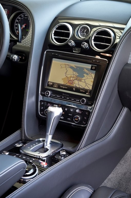 BENTLEY FLYING SPUR, foto 132