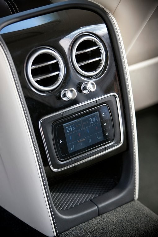 BENTLEY FLYING SPUR, foto 134