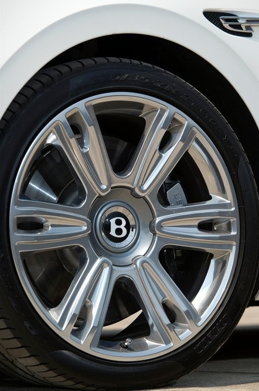 BENTLEY FLYING SPUR, foto 140