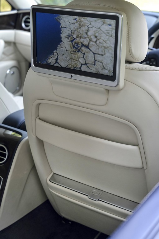 BENTLEY FLYING SPUR, foto 156