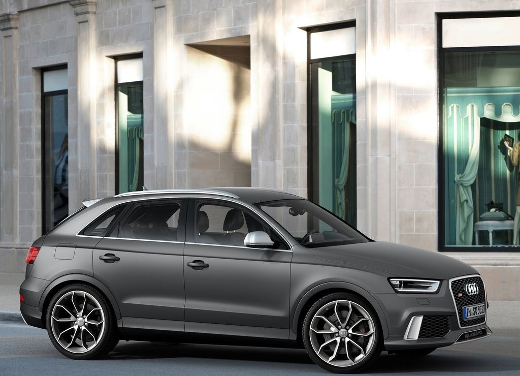 2014 - AUDI RS Q3, foto 11