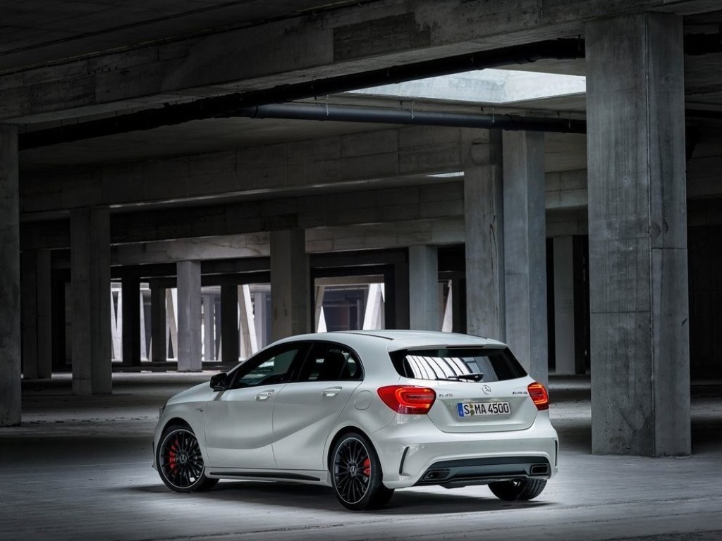 MERCEDES-BENZ A 45 AMG, foto 16