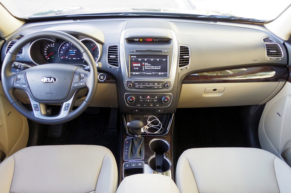KIA SORENTO, foto 15