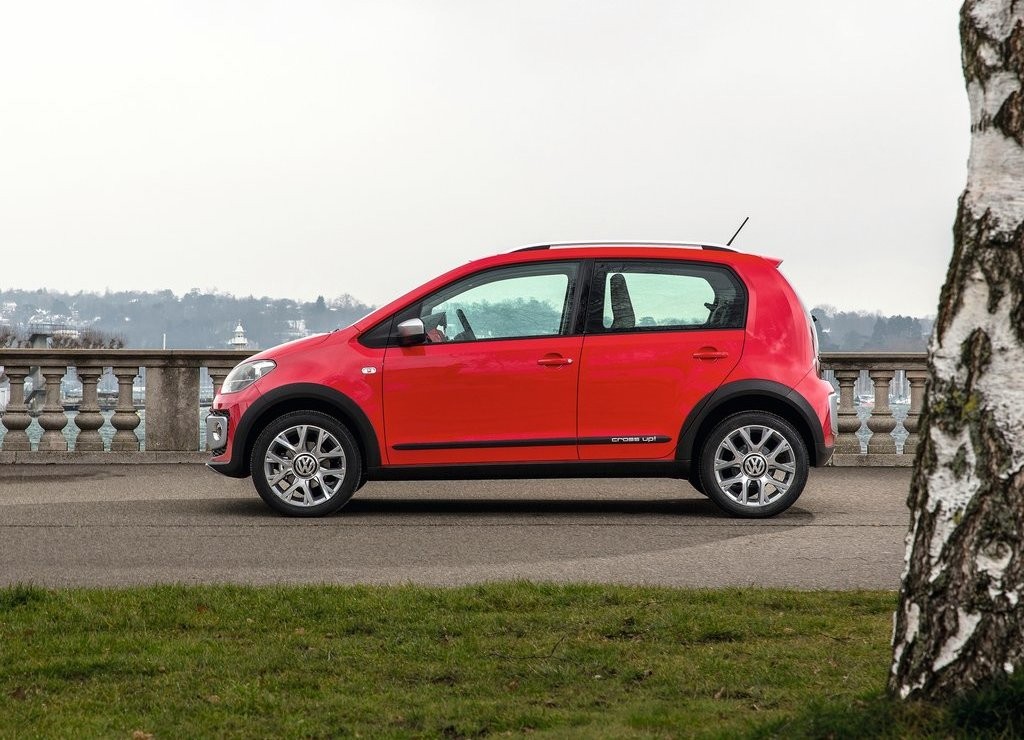 VOLKSWAGEN CROSS UP!, foto 11
