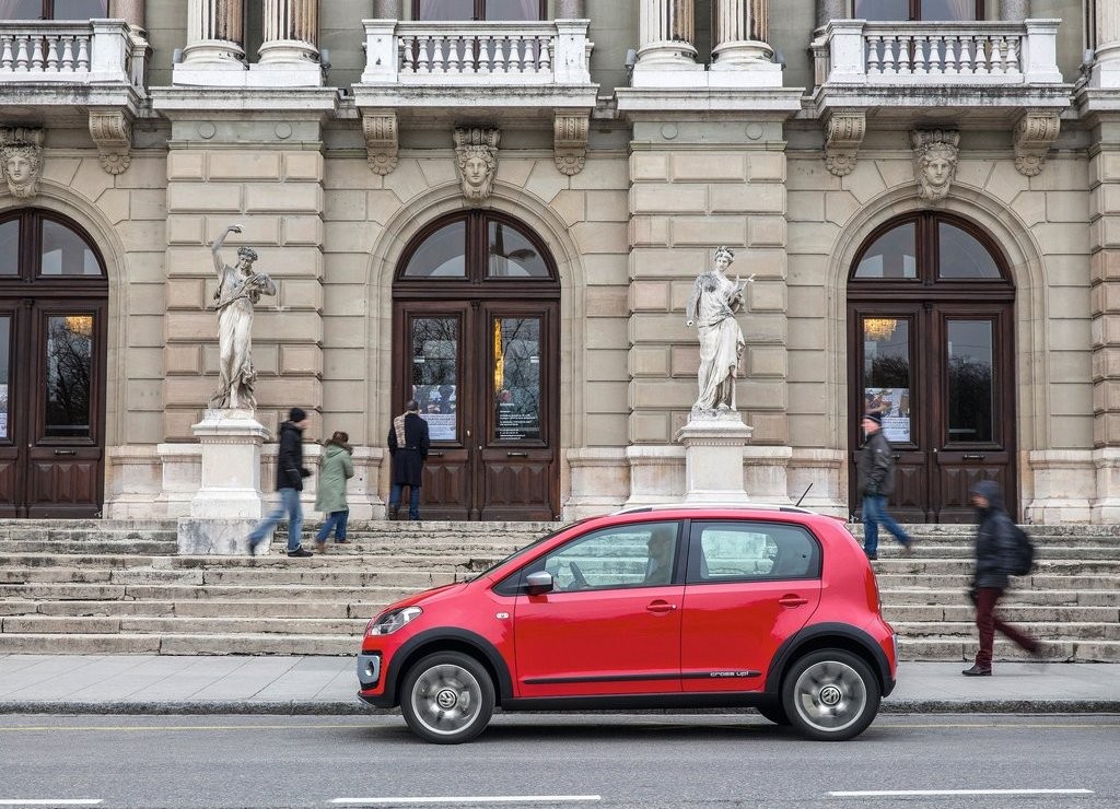 VOLKSWAGEN CROSS UP!, foto 14
