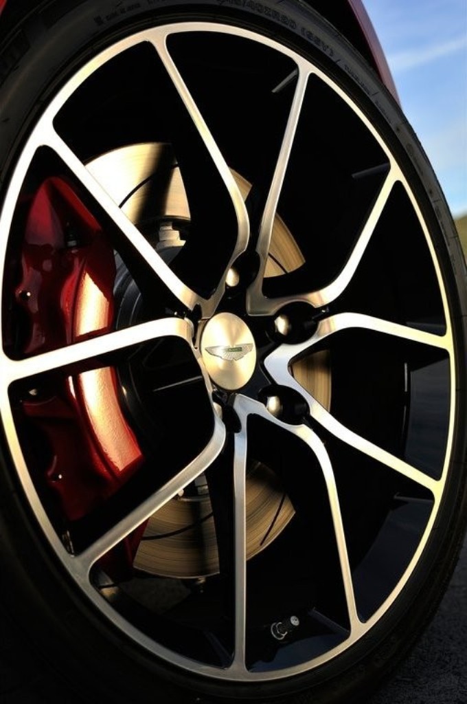 ASTON MARTIN RAPIDE S, foto 45