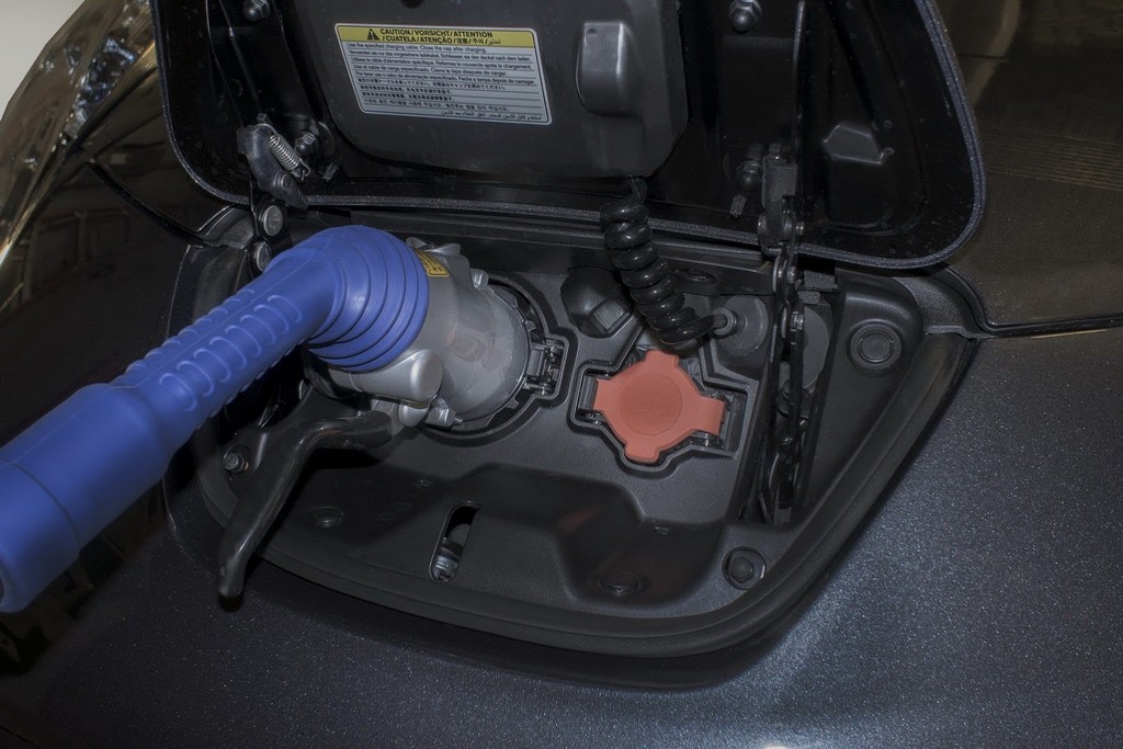 NISSAN LEAF, foto 14