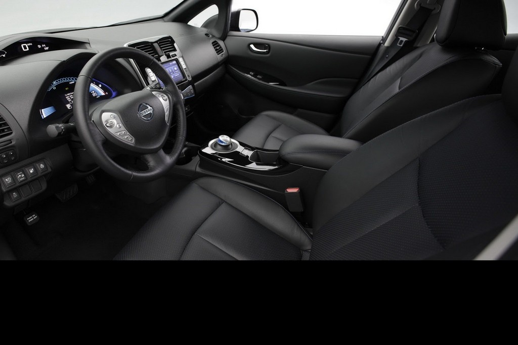 NISSAN LEAF, foto 15