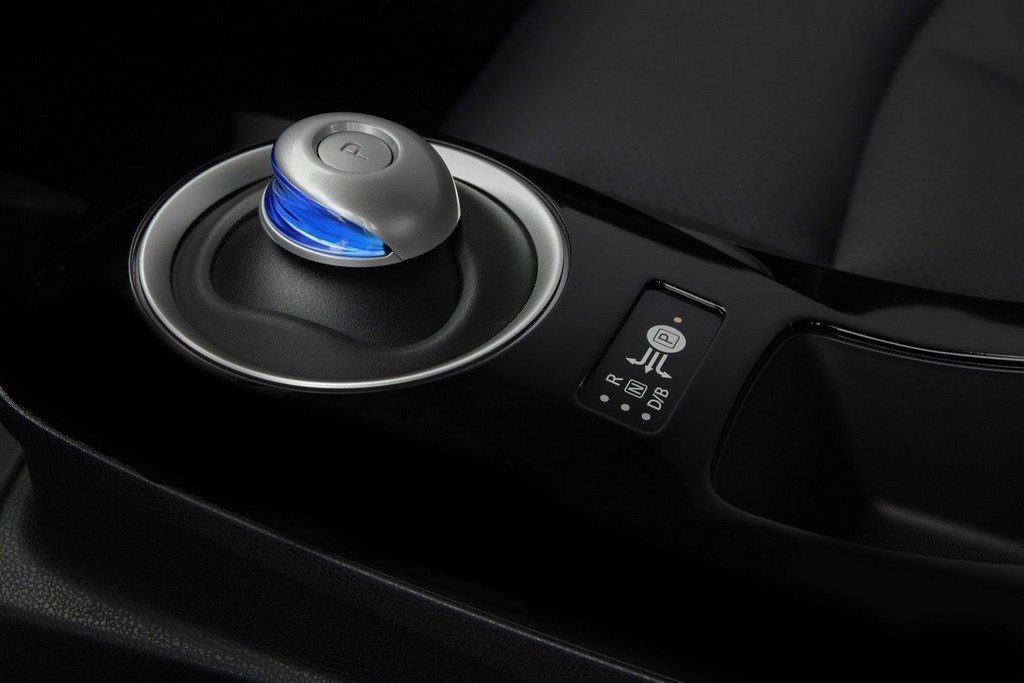 NISSAN LEAF, foto 22