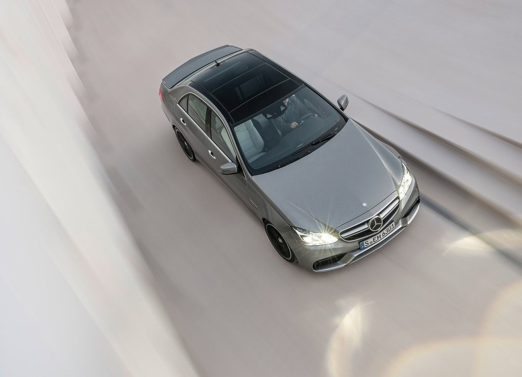 MERCEDES-BENZ E 63 AMG, foto 4