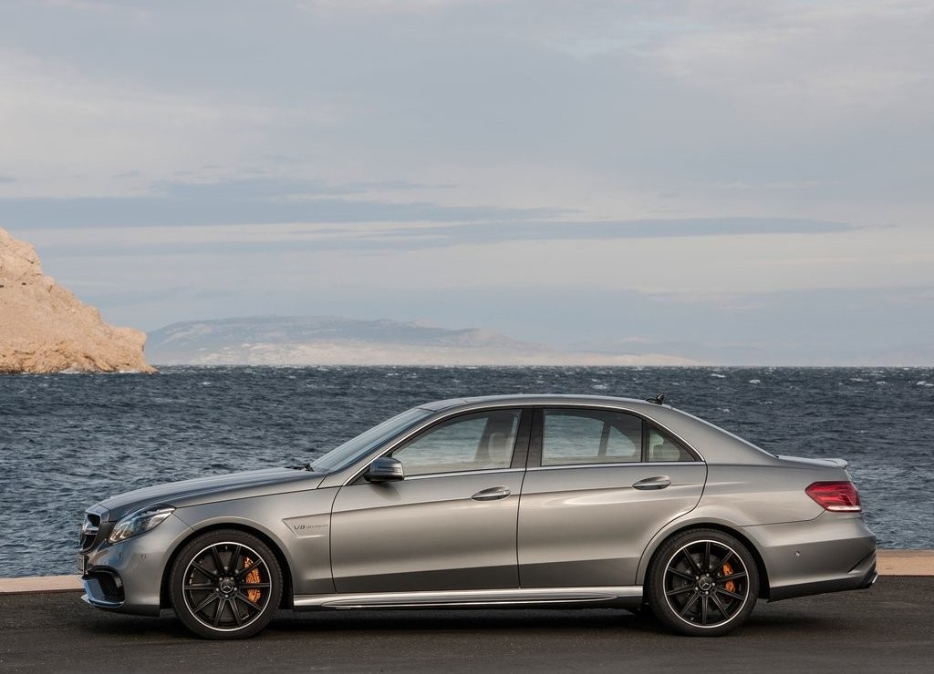 MERCEDES-BENZ E 63 AMG, foto 8