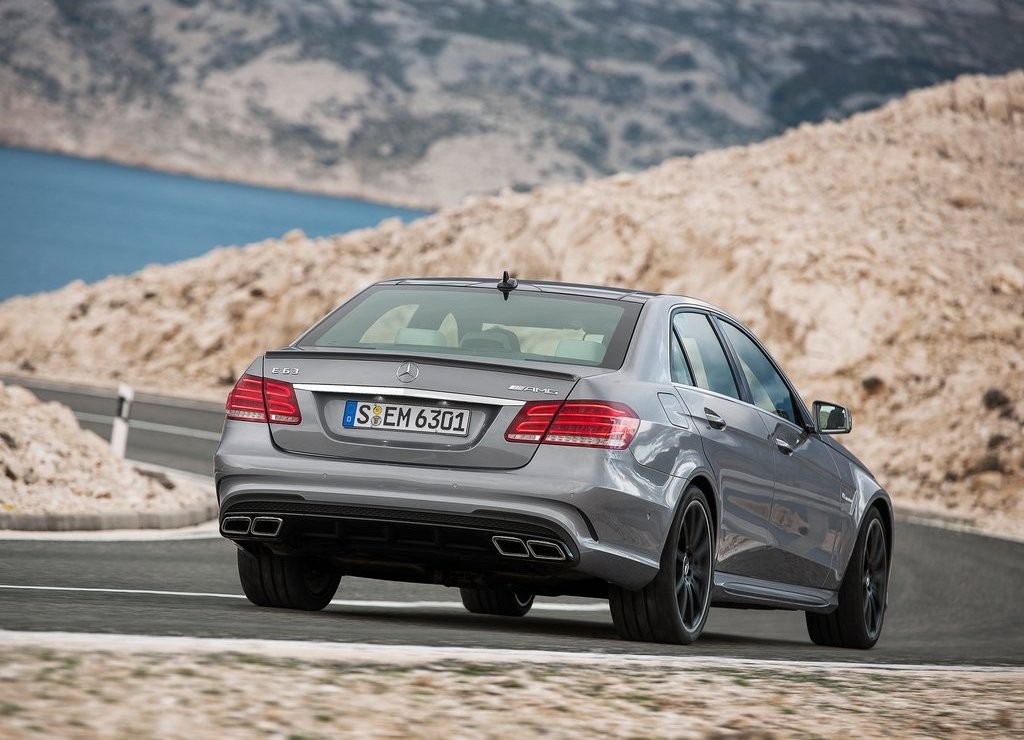 MERCEDES-BENZ E 63 AMG, foto 11