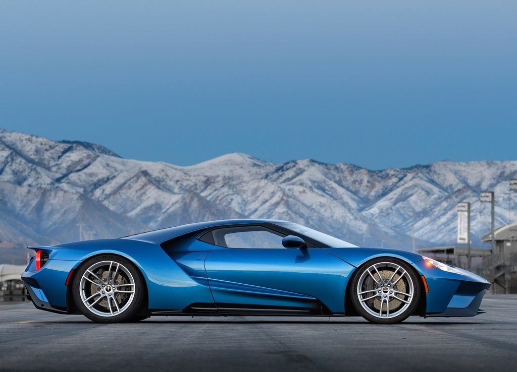 2017 - FORD GT, foto 34