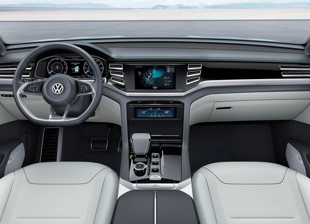 2015 - VOLKSWAGEN CROSS COUPE GTE CONCEPT, foto 21