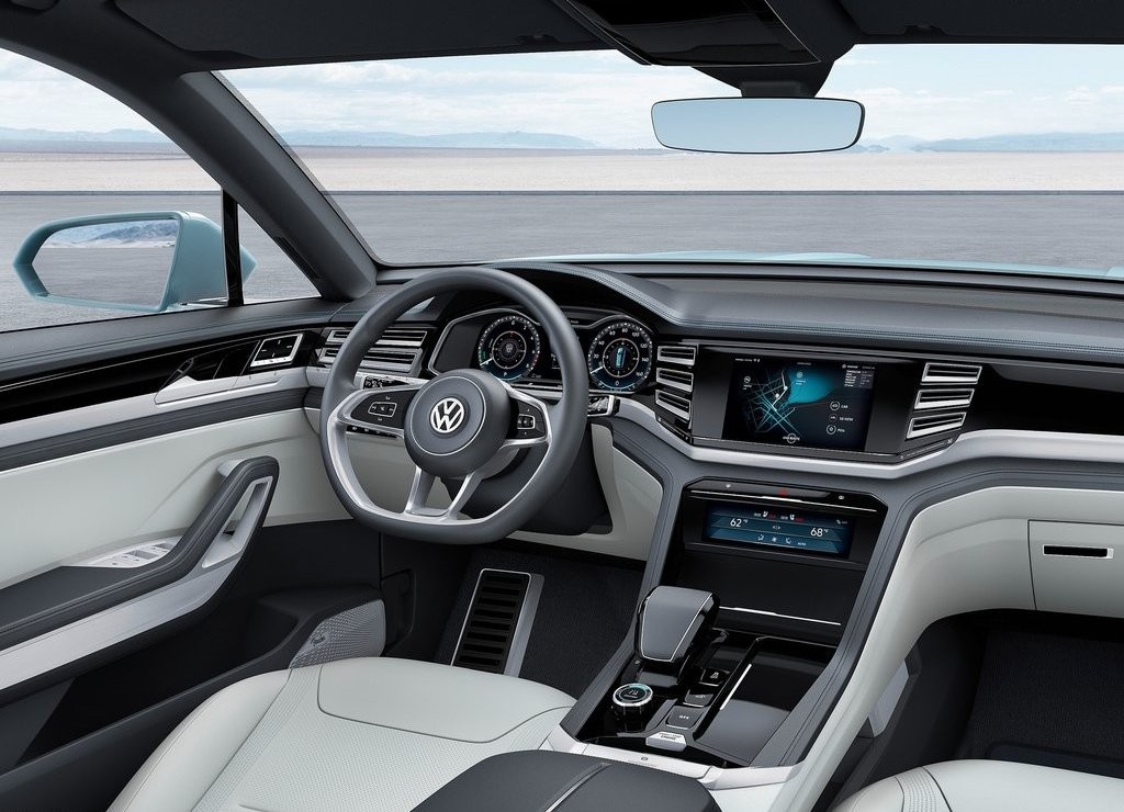 2015 - VOLKSWAGEN CROSS COUPE GTE CONCEPT, foto 22