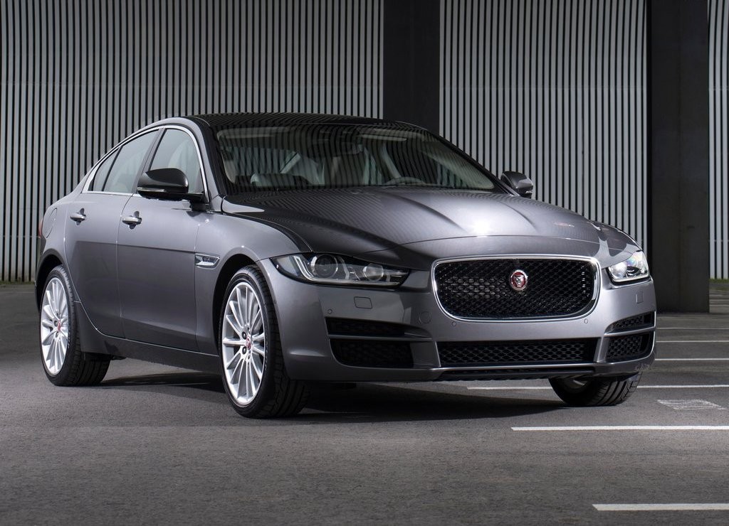 JAGUAR XE, foto 3