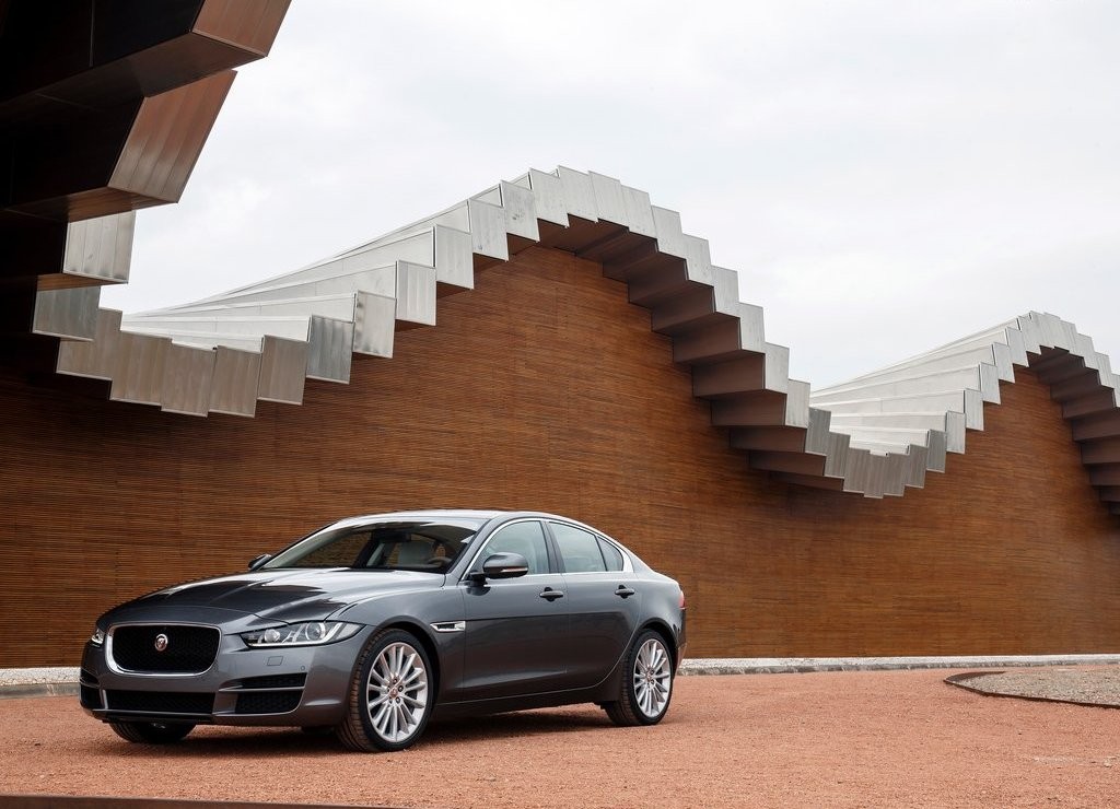JAGUAR XE, foto 7