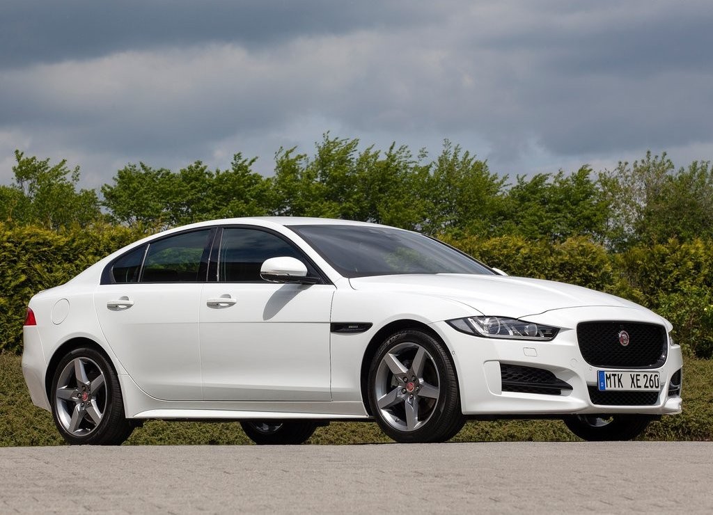 JAGUAR XE, foto 13