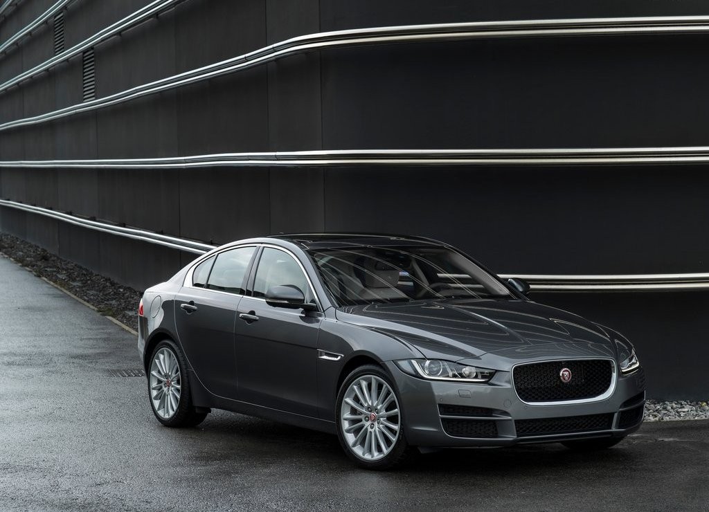 JAGUAR XE, foto 16