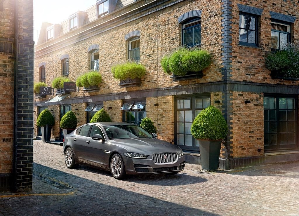 JAGUAR XE, foto 18