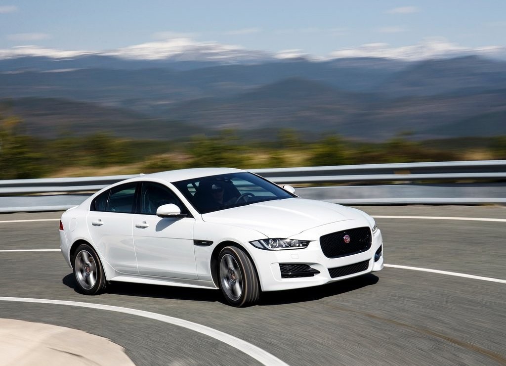 JAGUAR XE, foto 39