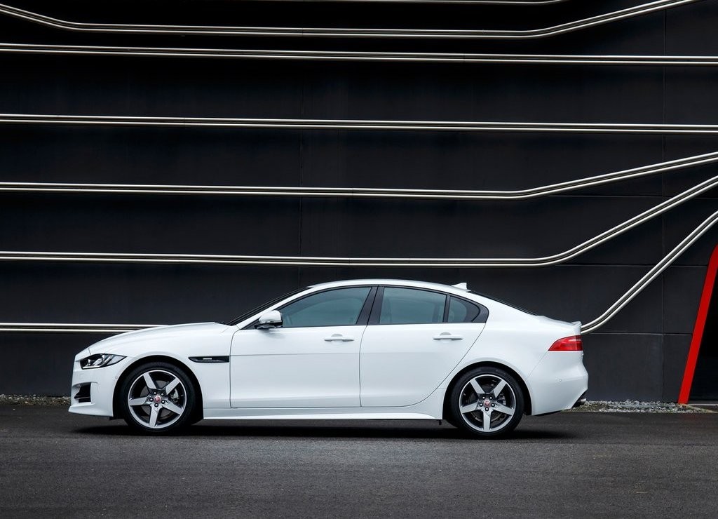 JAGUAR XE, foto 68