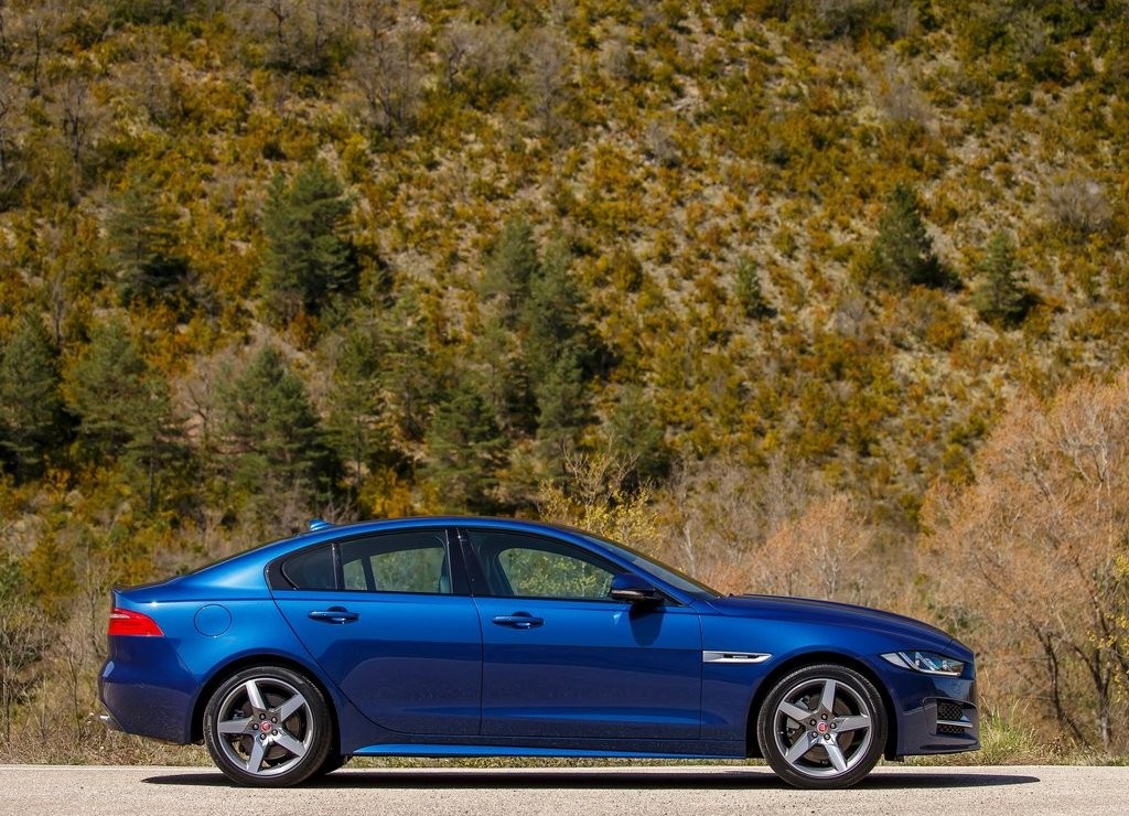 JAGUAR XE, foto 77