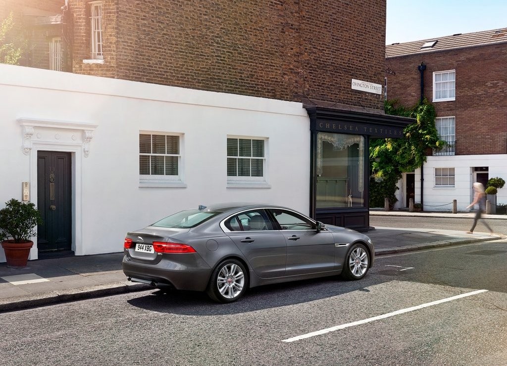 JAGUAR XE, foto 101