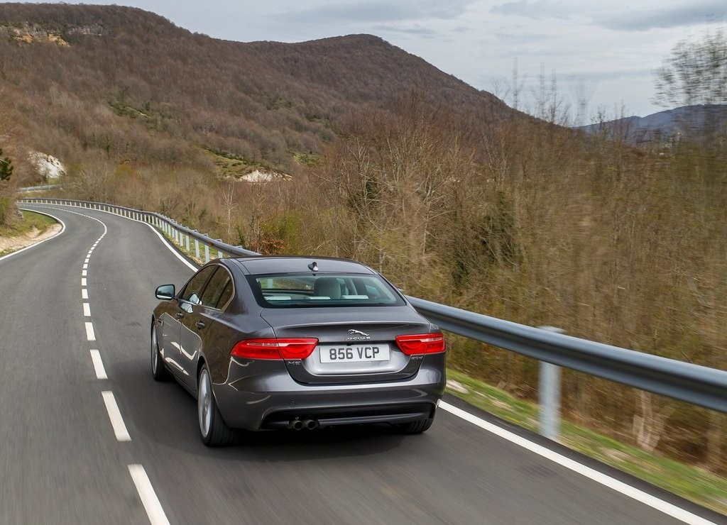 JAGUAR XE, foto 103