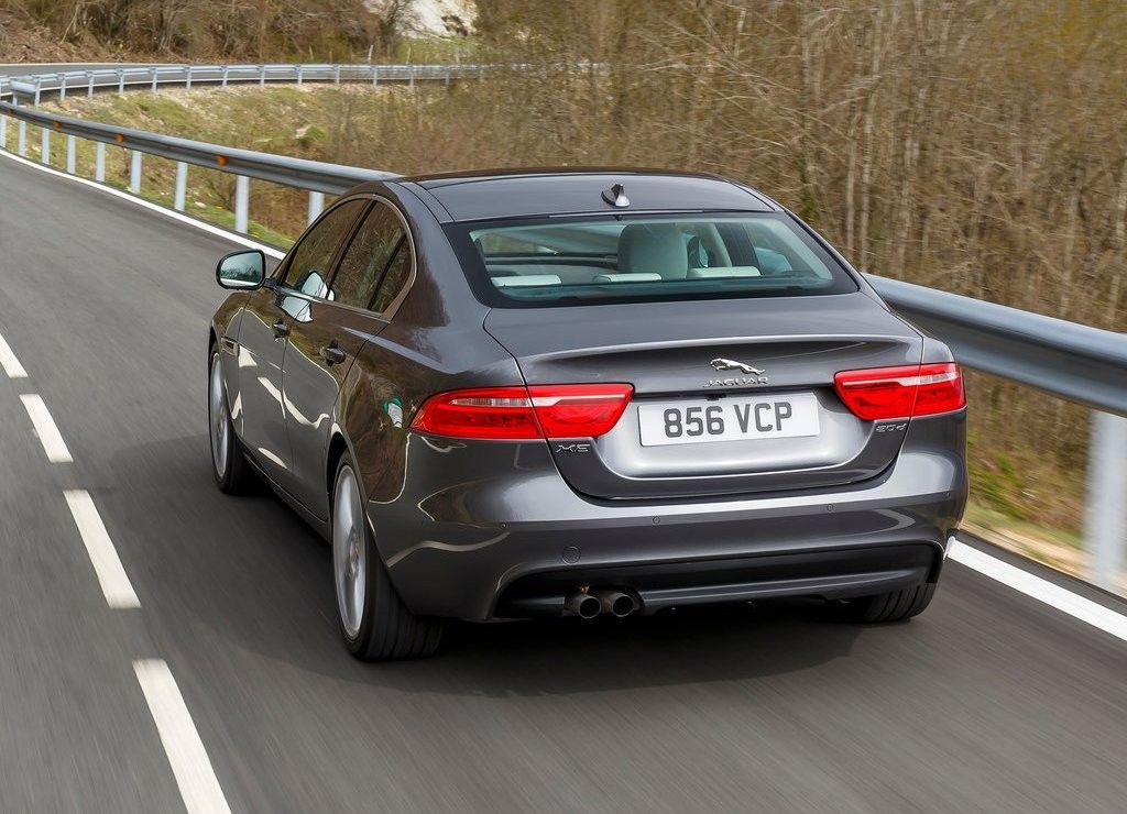JAGUAR XE, foto 105