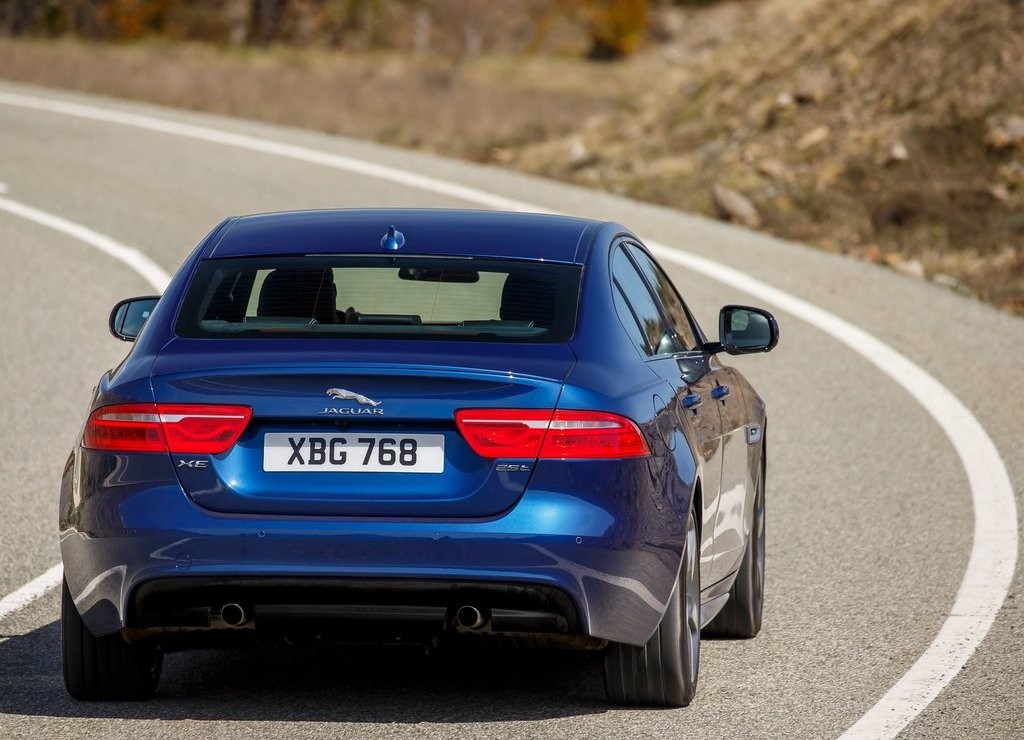 JAGUAR XE, foto 110